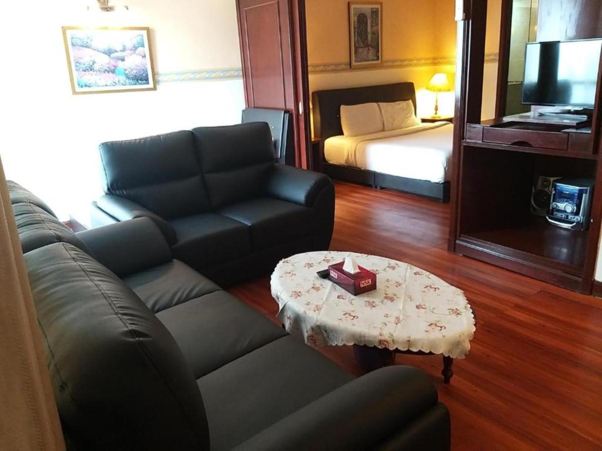 100100 Suites At Times Square Malaysia Kuala Lumpur Bagian luar foto